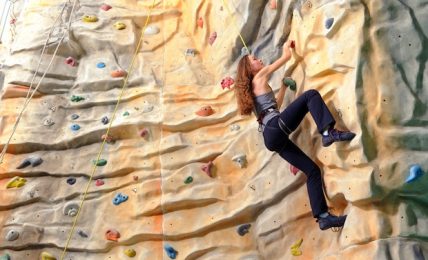 Indoor Bouldering: A Level Up For Newbies and A Practice Ground For Experts