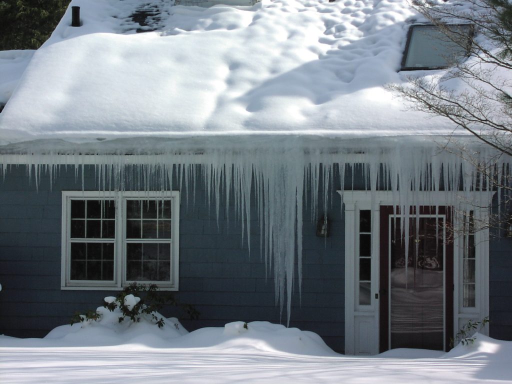 How to Prevent Ice Damming Problems
