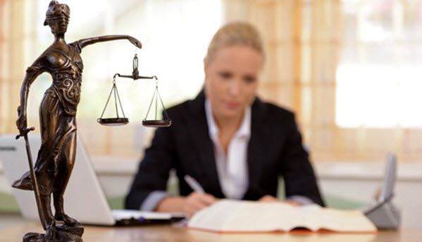 The Roles Performed by An Employment Lawyer
