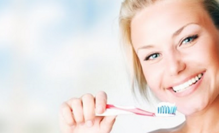 Maintain A Proper Oral Care Routine From Now and Keep Smiling Throughout Life