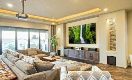 Smart Tips To Find The Right Entertainment Center For Your Space